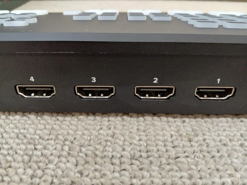 BLACKMAGICDESIGN Commutateur de streaming ATEM MINI PRO