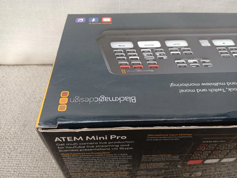BLACKMAGICDESIGN Commutateur de streaming ATEM MINI PRO