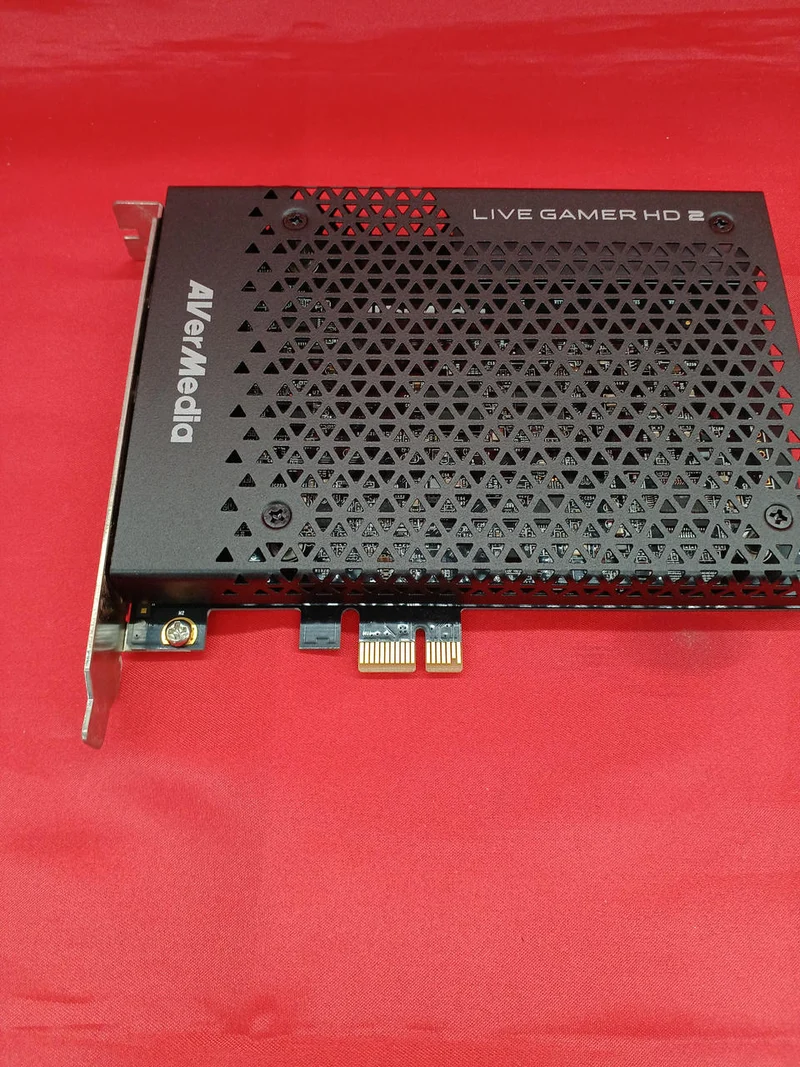 [JUNK] AVER MEDIA Capture Board C988