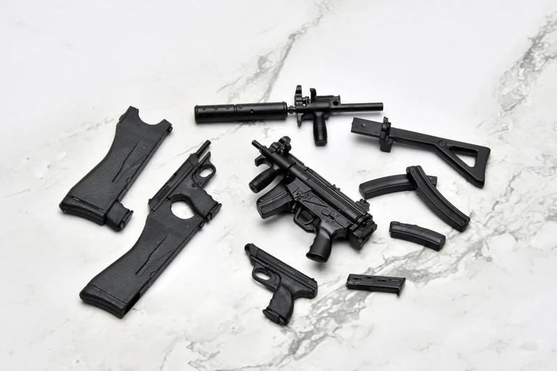 TOMYTEC LA-GG03 1/12 Little Armory Gunslinger Girl Claes MP5/VP70 Type