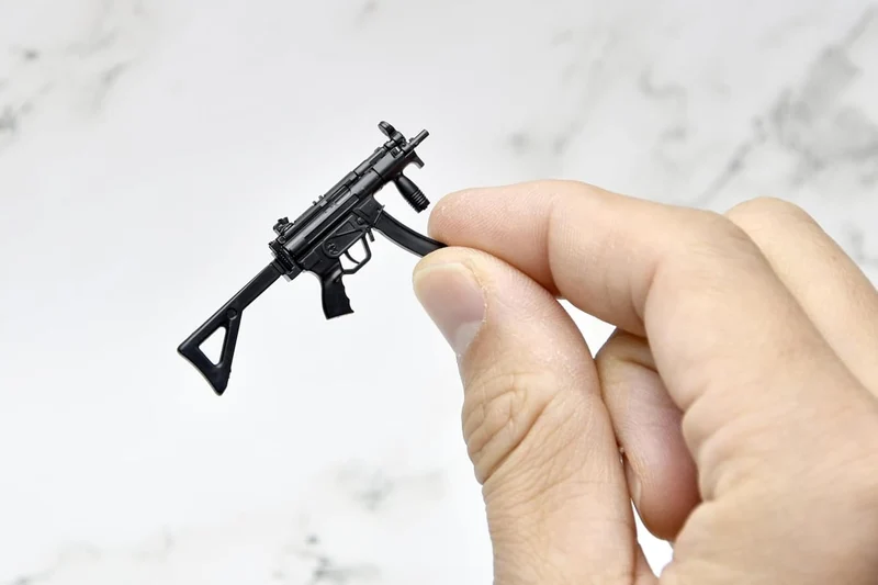TOMYTEC LA-GG03 1/12 Little Armory Gunslinger Girl Claes MP5/VP70 Type