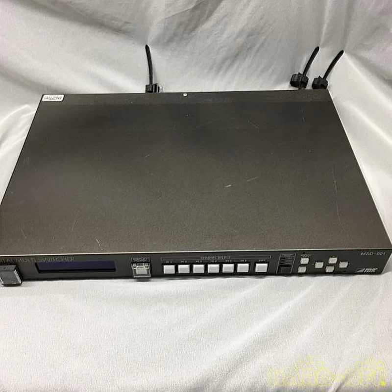 Commutateur multiple numérique IDK MSD-601