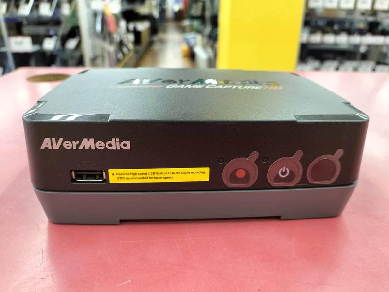 Boîtier d'acquisition vidéo AVERMEDIA / AVT-C281
