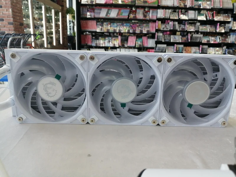 Refroidisseur CPU MSI CORELIQUID P13 360