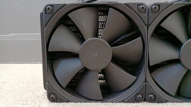 ASUS Water-Cooled CPU Cooler ROG RYUJIN360
