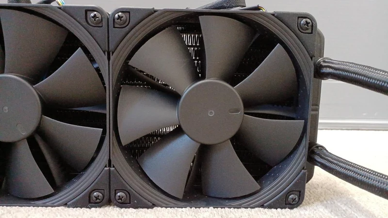 ASUS Water-Cooled CPU Cooler ROG RYUJIN360