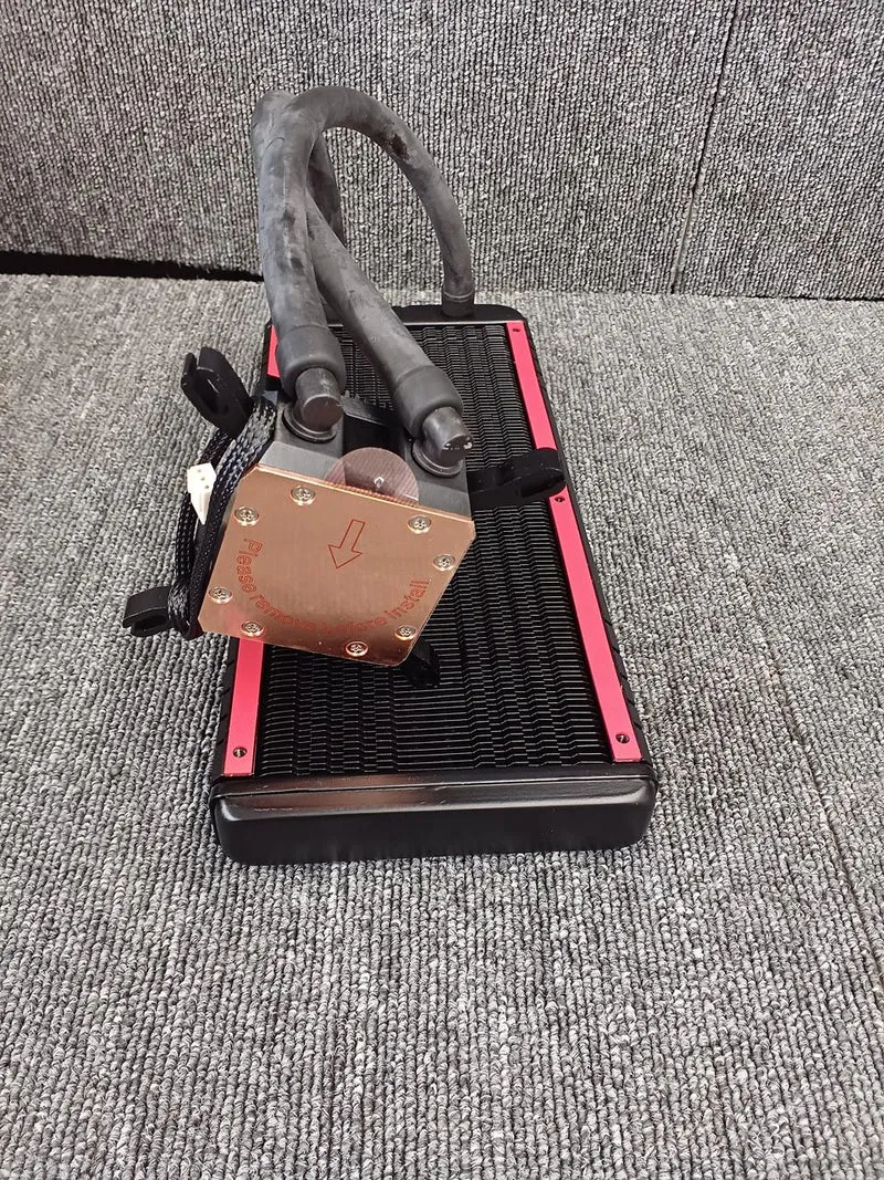 [JUNK] ENERMAX CPU cooler LIQTECH240
