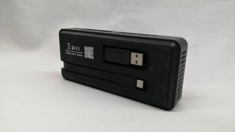 Adaptateur graphique enfichable USBC-6950U