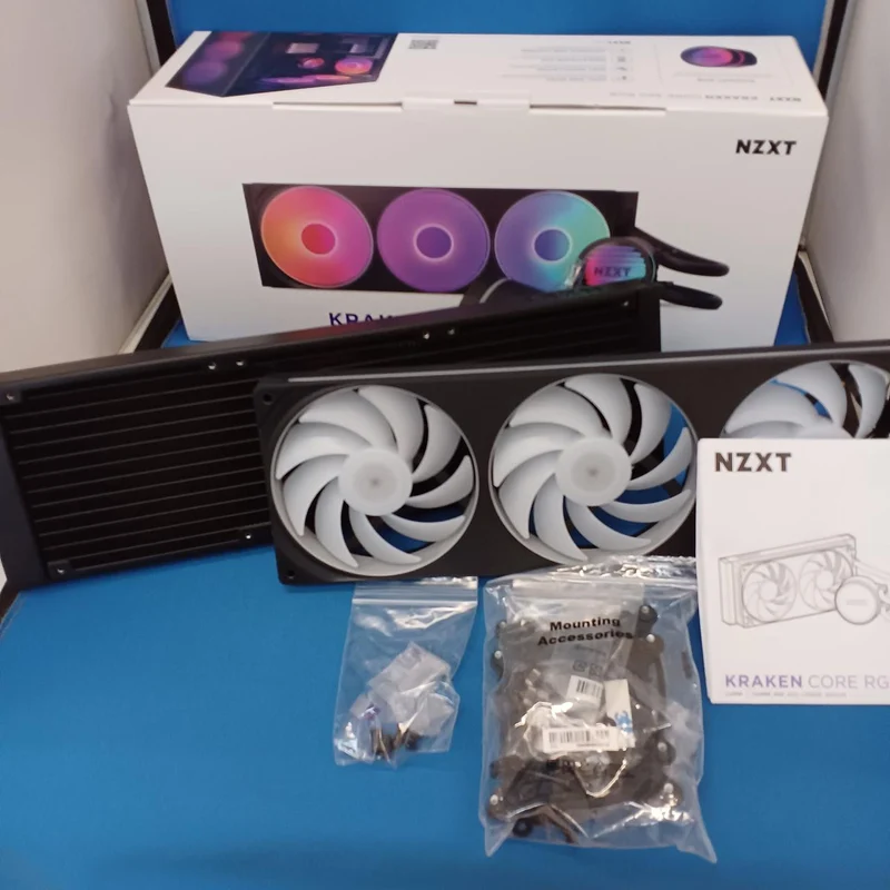 NZXT Water-Cooled CPU Cooler / KRAKEN 360 RGB