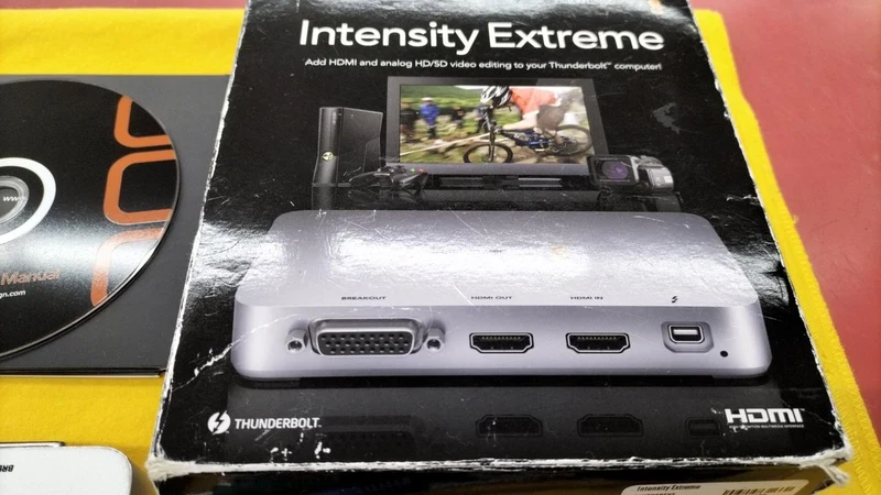 BLACKMAGIC DESIGN Video Capture: INTENSITYEXTREME
