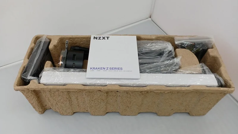 Refroidisseur d'eau NZXT KRAKEN Z73