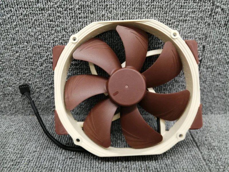 Refroidisseur de processeur NOCTUA NH-D15