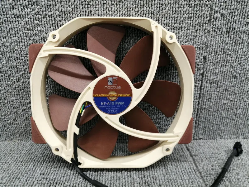 Refroidisseur de processeur NOCTUA NH-D15