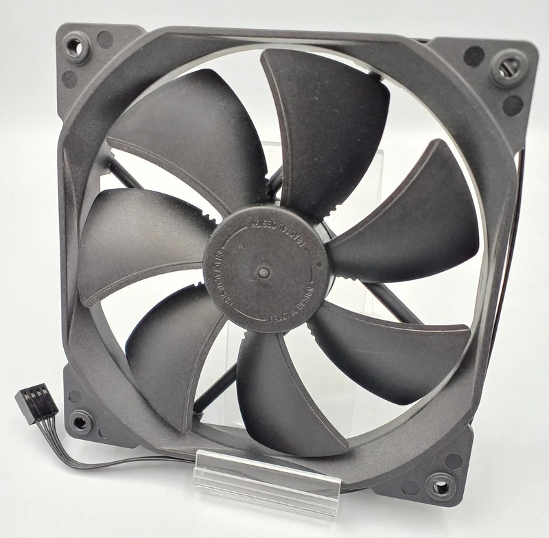 FRACTAL Water-Cooled CPU Cooler CELSIUS+ S28 DYNAMIC
