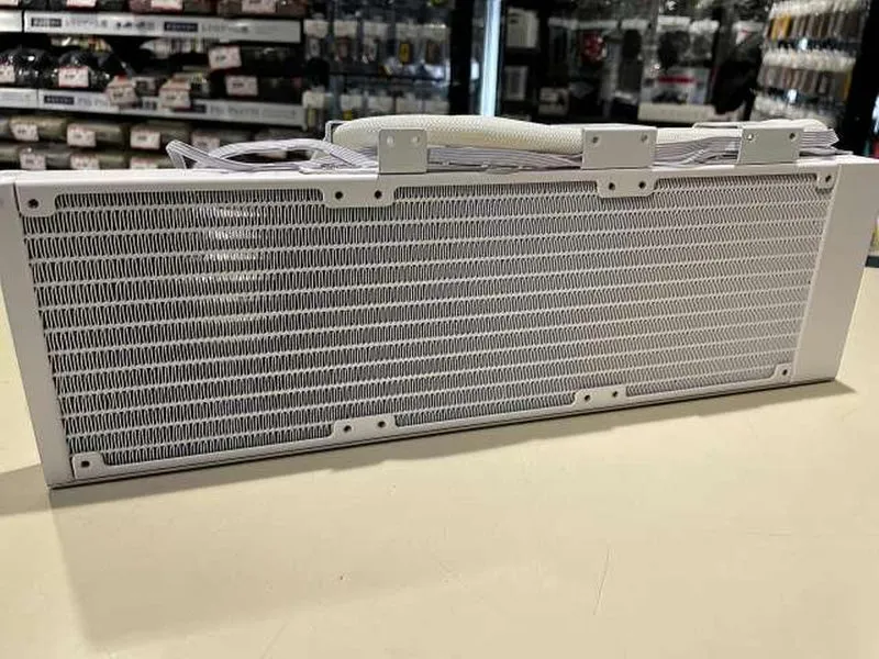 LIAN LI Water-Cooled Parts LCD-C 360N