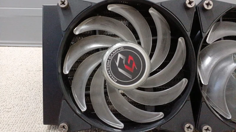 [JUNK] COOLER MASTER CPU Cooler MLX-D24M-A20PC-RP