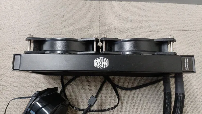[JUNK] COOLER MASTER CPU Cooler MLX-D24M-A20PC-RP