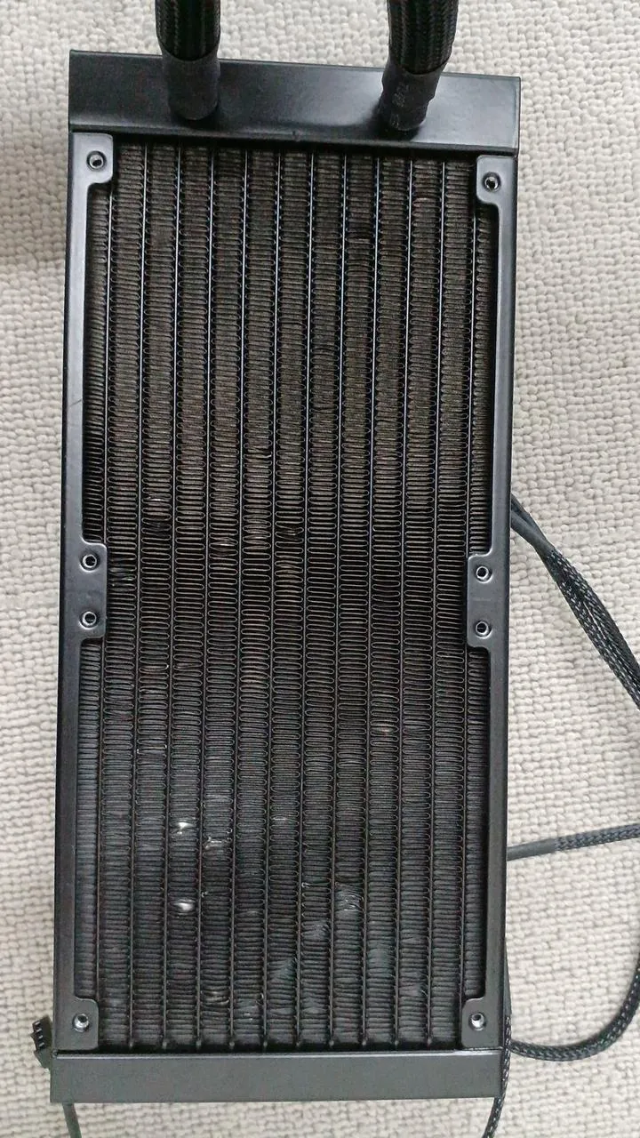 [JUNK] COOLER MASTER CPU Cooler MLX-D24M-A20PC-RP