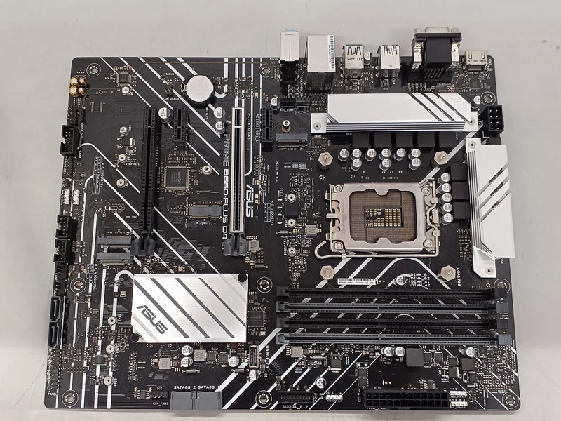 Carte mère ASUS B660 PLUS D4