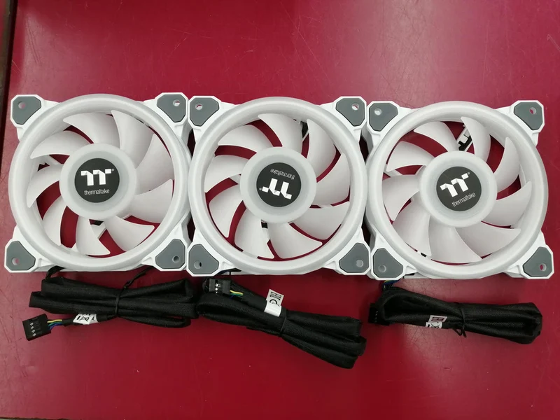 THERMALTAKE Case Fan CL-F100-PL12SW-A