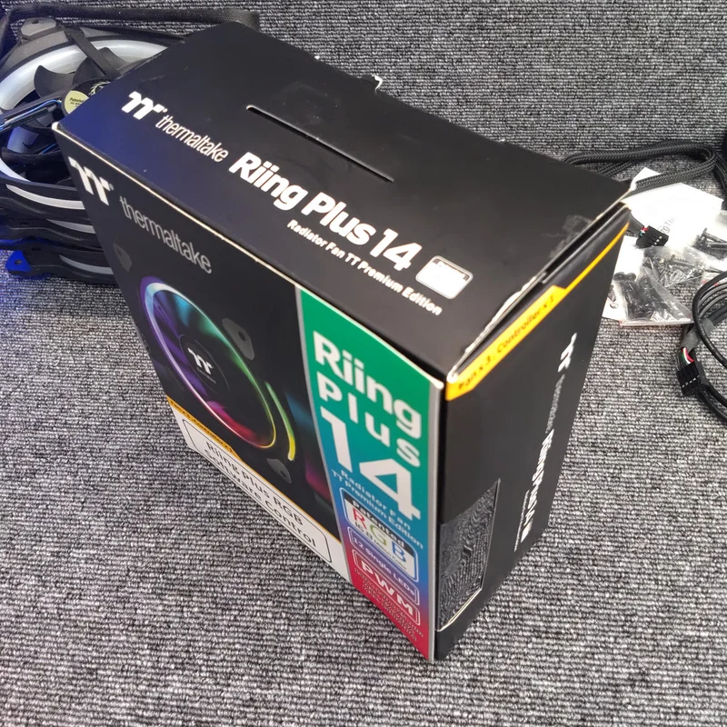 THERMALTAKE PC Fan CL-F056-PL14SW-A