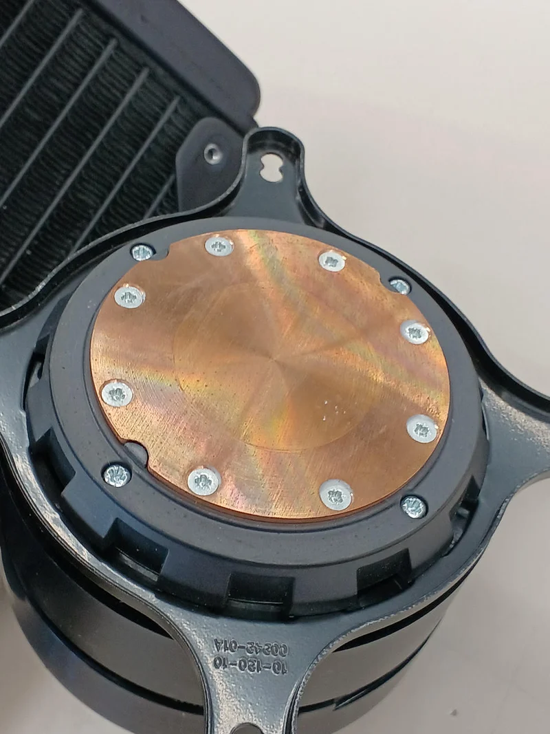 Refroidisseur de processeur à eau KRAKEN RL-KRX72-01