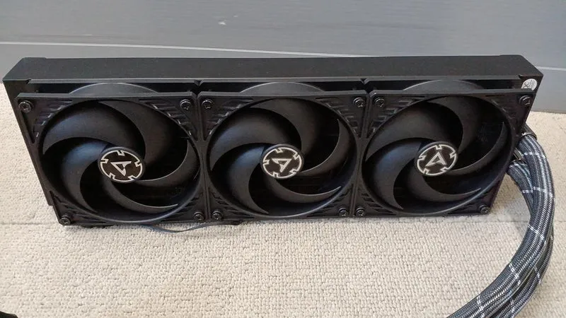 ARCTIC CPU Cooler LIQUID FREEZER II 360