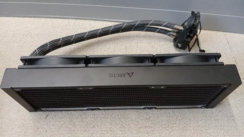 ARCTIC CPU Cooler LIQUID FREEZER II 360