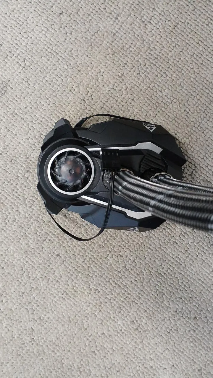 ARCTIC CPU Cooler LIQUID FREEZER II 360