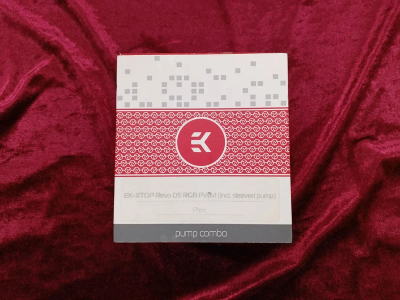 EKWB Water Cooling Pump EK-XTOP REVO D5