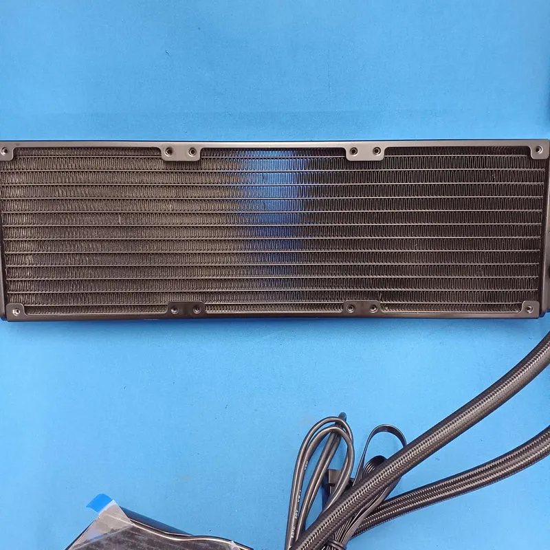Refroidisseur d'eau simple MSI / MEG CORELIQUID S360 MEG CORELIQUID S360