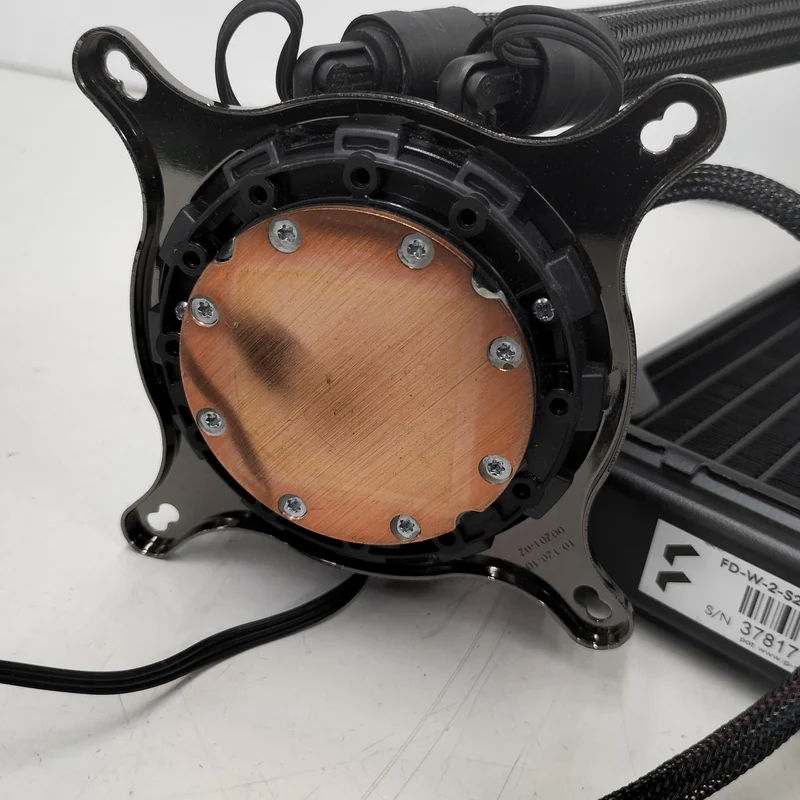 [À NE PAS UTILISER] Refroidisseur de processeur tout-en-un à eau FRACTAL DESIGN CELSIUS+ S28 PRISMA FD-W-2-S28