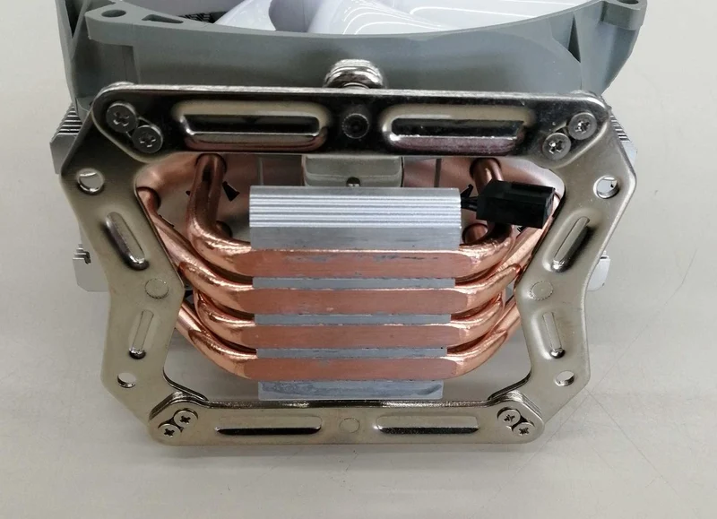 [JUNK] ENERMAX CPU cooler -