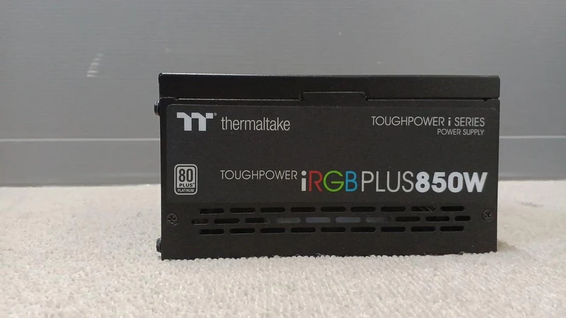 Bloc d'alimentation THERMALTAKE : TOUGHPOWER IRGBPLUS850W