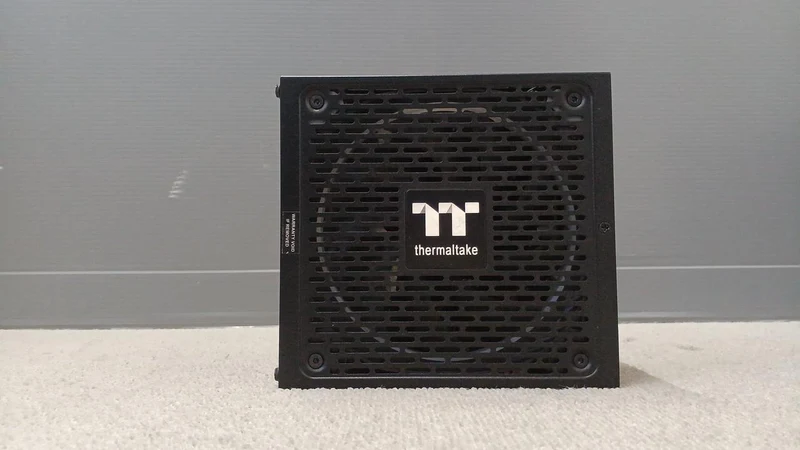 Bloc d'alimentation THERMALTAKE : TOUGHPOWER IRGBPLUS850W