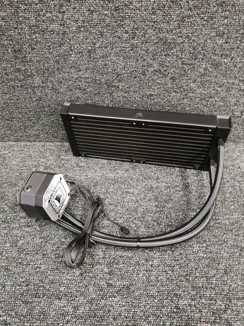 CORSAIR Simple Water-Cooled CPU Cooler ICUE H100I ELITE CAPELLIX XT