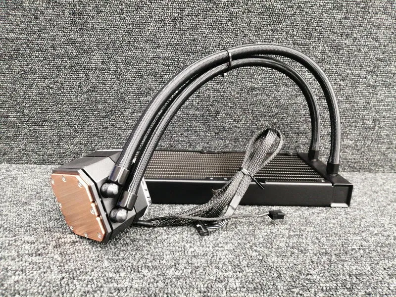 CORSAIR Simple Water-Cooled CPU Cooler ICUE H100I ELITE CAPELLIX XT