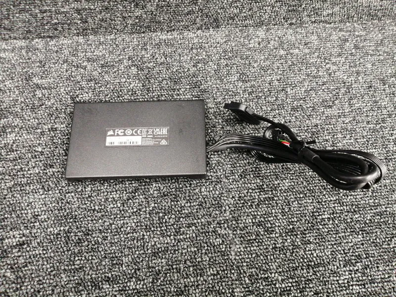 CORSAIR Simple Water-Cooled CPU Cooler ICUE H100I ELITE CAPELLIX XT