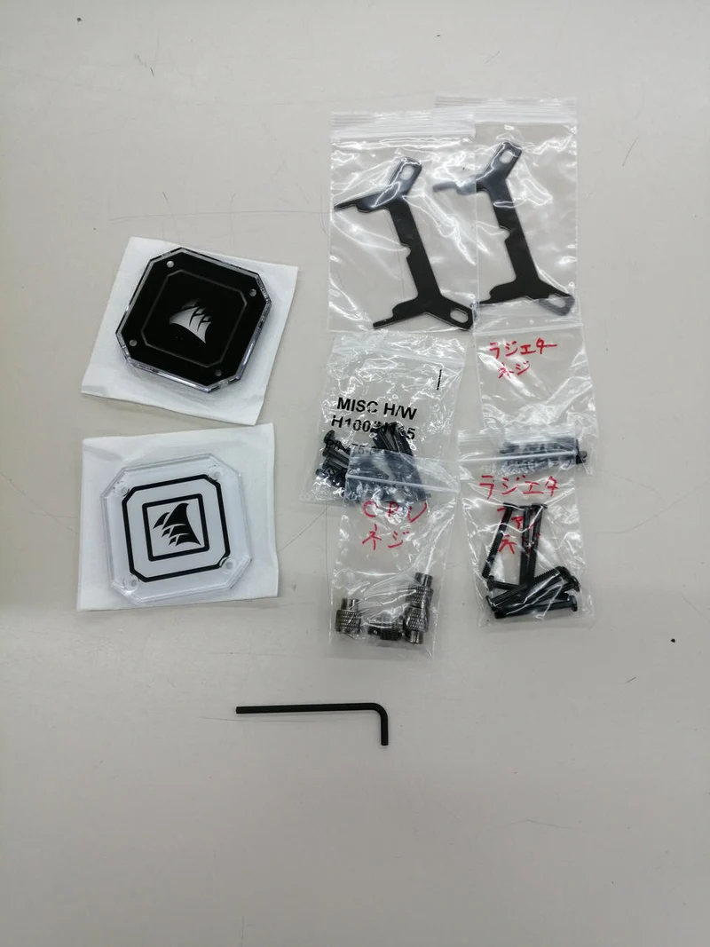 CORSAIR Simple Water-Cooled CPU Cooler ICUE H100I ELITE CAPELLIX XT