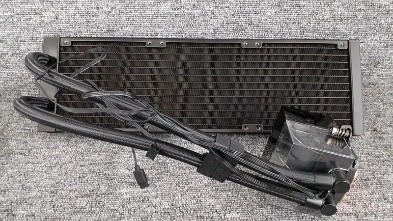 PCCOOLER Water-Cooled CPU Cooler DS360 BK
