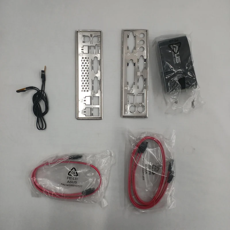 [JUNK] ASUS Motherboard Z8PE-D12