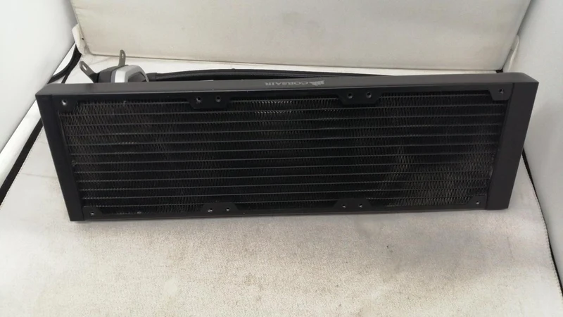 Système de refroidissement liquide CORSAIR H150I PRO RGB