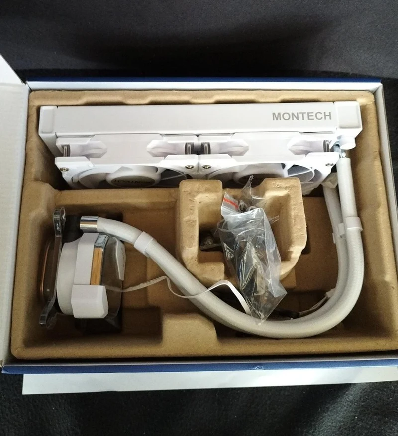 [À DÉCHETER] Refroidisseur de processeur MONTECH HYPERFLOW SILENT 240 BLANC