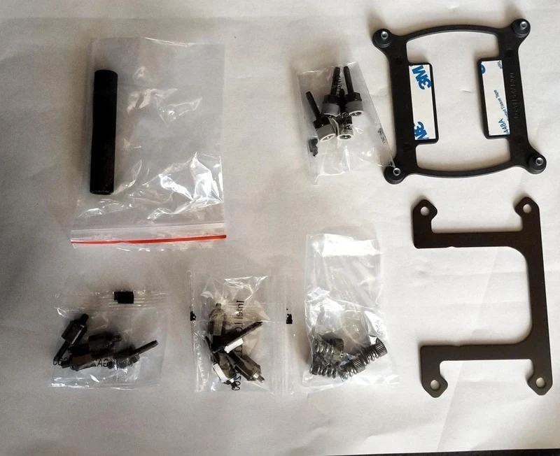 [À DÉCHETER] Refroidisseur de processeur MONTECH HYPERFLOW SILENT 240 BLANC