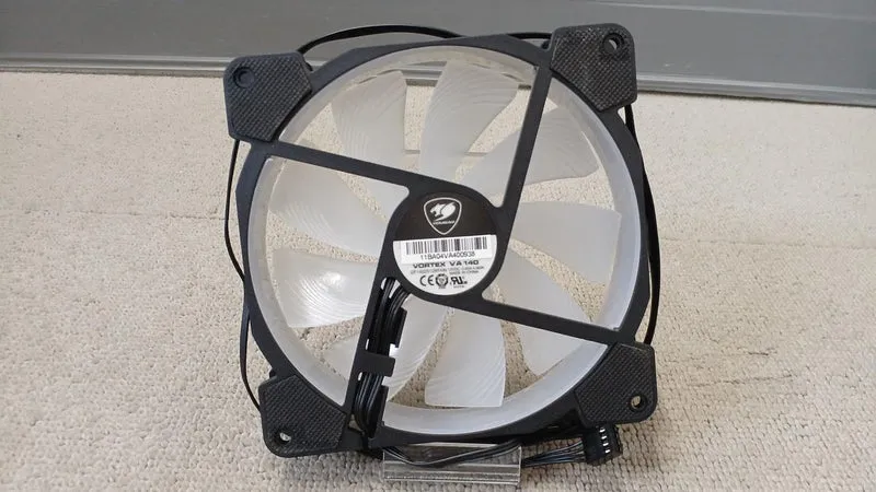 [JUNK] COUGAR Cooling Fan CGR-AQUA-RGB-280