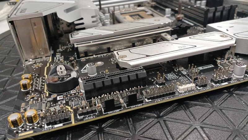 MSI Motherboard MAG B760M MORTAR WIFI II