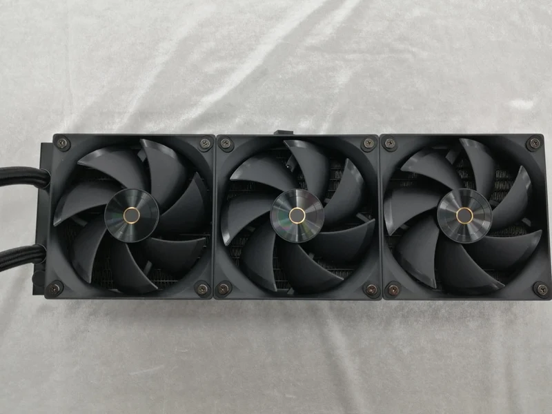 OCYPUA Water Cooling Cooler LOTA L36 BK