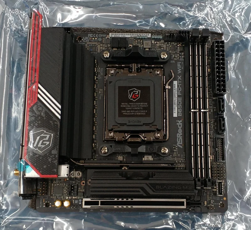 Carte mère ASROCK B650E PC-ITX Wi-Fi