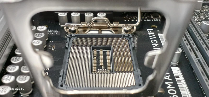 ASUS Motherboard B860M AYW GAMING WIFI
