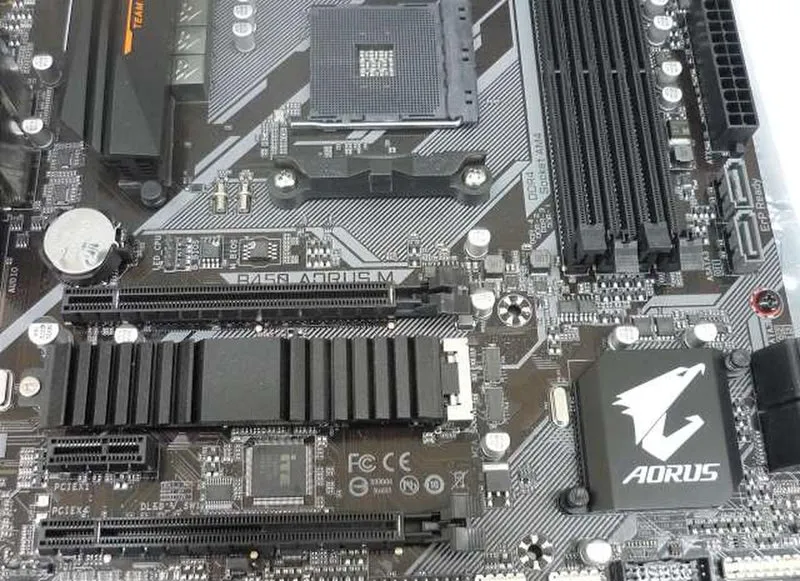 AROUS cartes mères compatibles AMD B450AROUS M
